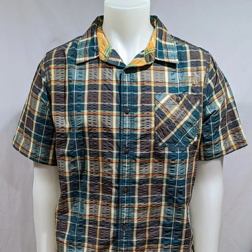 ‎The North Face button down short sleeve